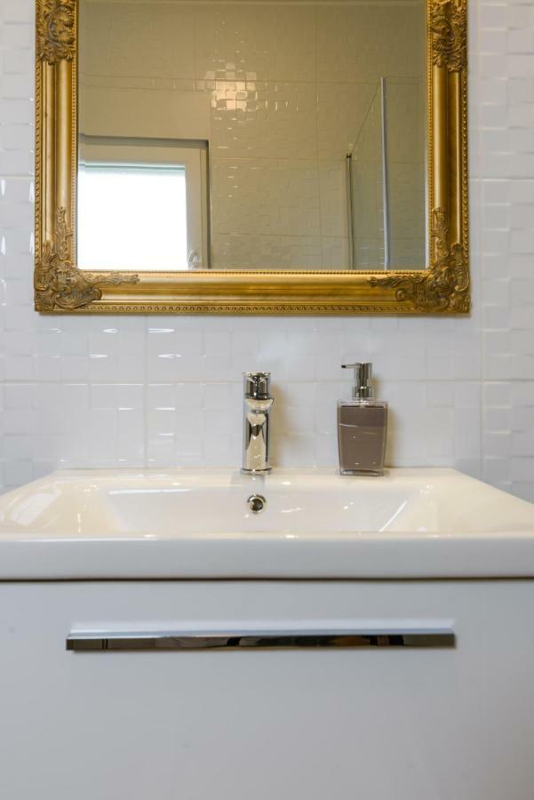 Aa 1 Apartment Trogir